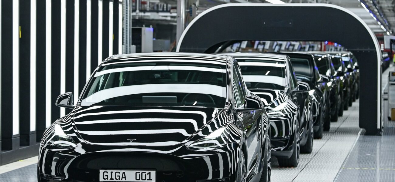 Europe’s Electric Gambit: Tariffs Rewire Western EV Production Lines Home Europe’s Electric Gambit: Tariffs Rewire Western EV Production Lines Home