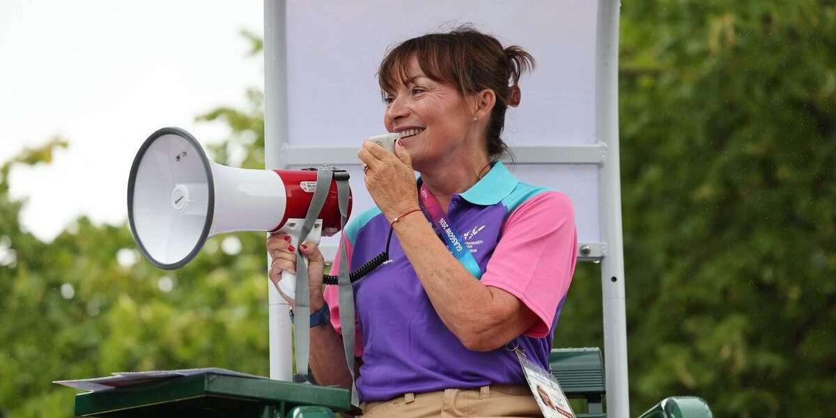 Lorraine Kelly Volunteers at Glasgow Commonwealth Games Lorraine Kelly Volunteers at Glasgow Commonwealth Games