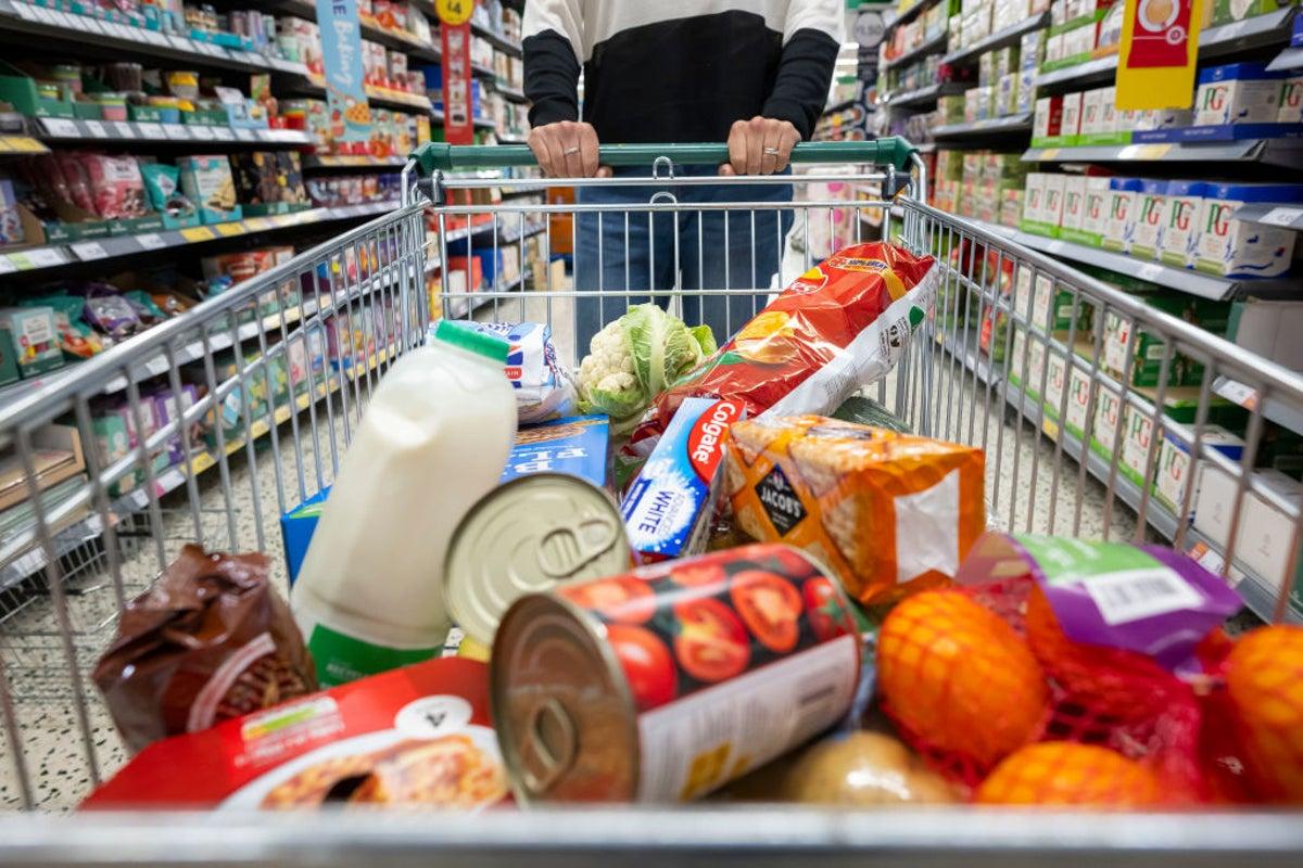 UK Supermarkets Witness Sharp Increase in Food Prices