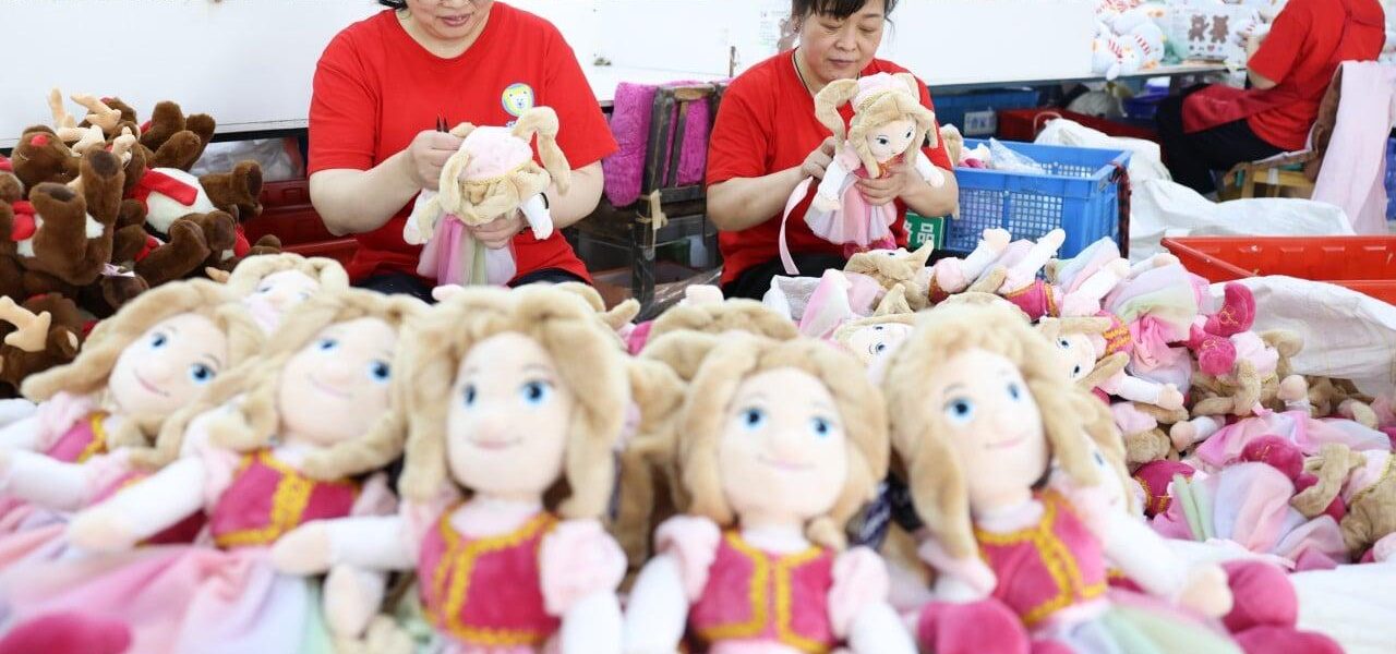 Malaysia Tightens Scrutiny on Foreign Firms Amid Rising Chinese Competition Malaysia Tightens Scrutiny on Foreign Firms Amid Rising Chinese Competition