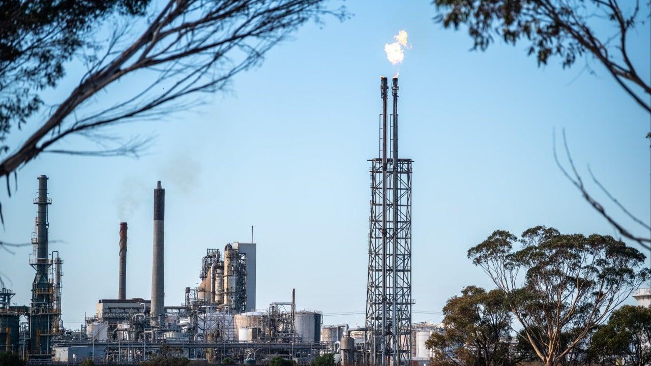 Australia Considers First New Oil Refinery in 60 Years Amid Middle East War Australia Considers First New Oil Refinery in 60 Years Amid Middle East War
