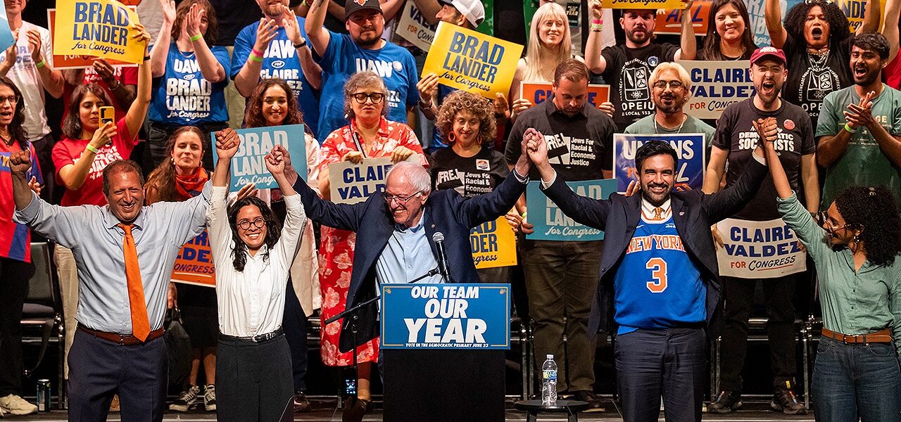 Political Elders Grumble as Far-Left Fumbles, Sparking Intra-Party Rancor Political Elders Grumble as Far-Left Fumbles, Sparking Intra-Party Rancor