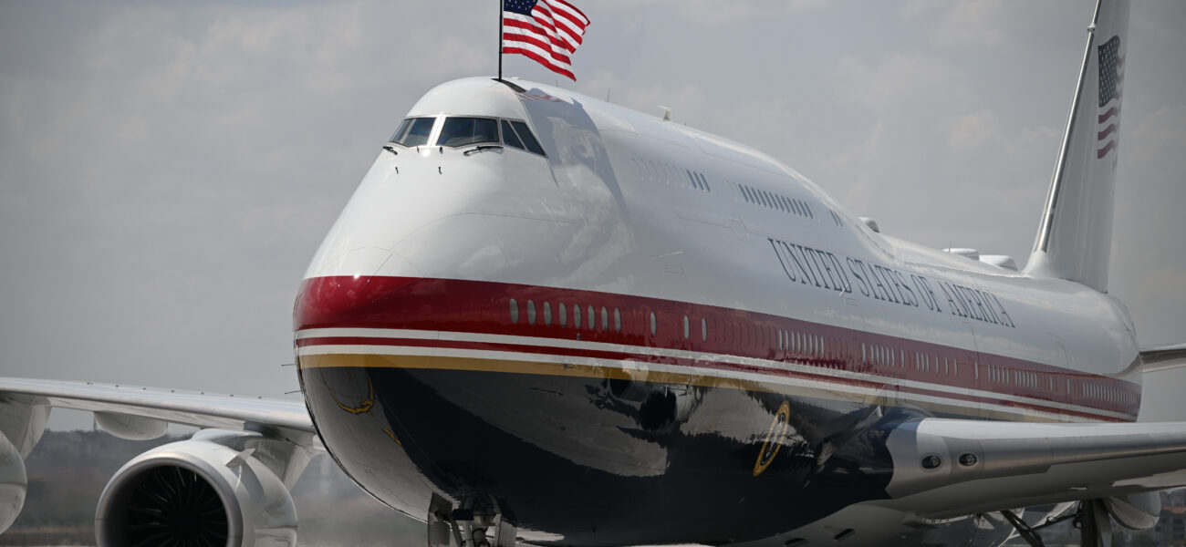 Paper Trail Politics: DOJ’s Silent Scrutiny of Air Force One Reports Sends Ripples Beyond DC Paper Trail Politics: DOJ’s Silent Scrutiny of Air Force One Reports Sends Ripples Beyond DC