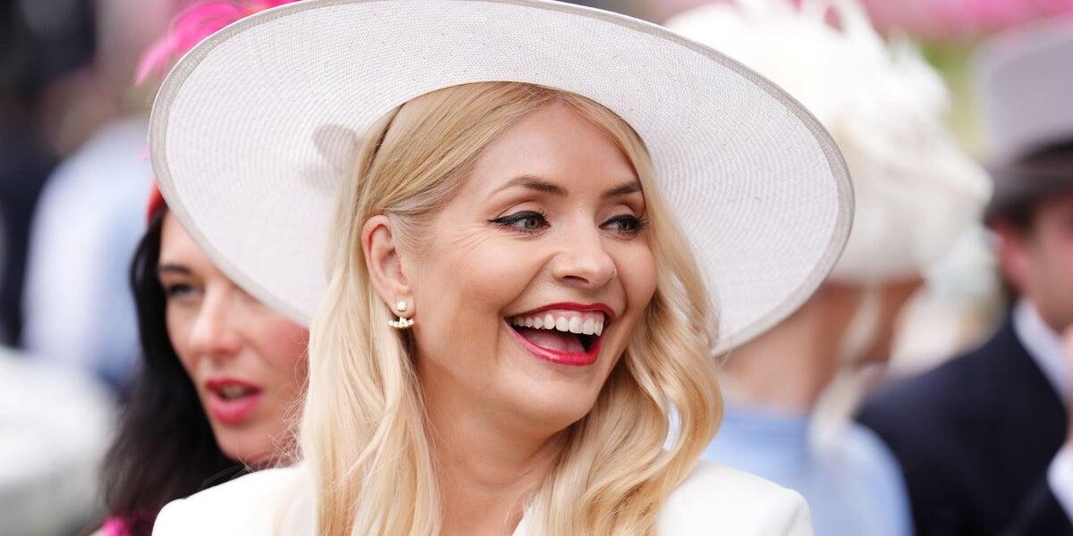 Holly Willoughby Launches Lifestyle Channel with Stanley Tucci Holly Willoughby Launches Lifestyle Channel with Stanley Tucci