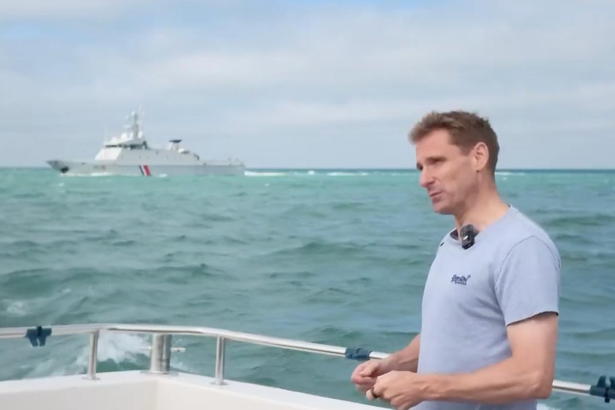 French Warship Accused of Firing Shots Near UK Waters: Shadow Home Secretary Alleges Intimidation