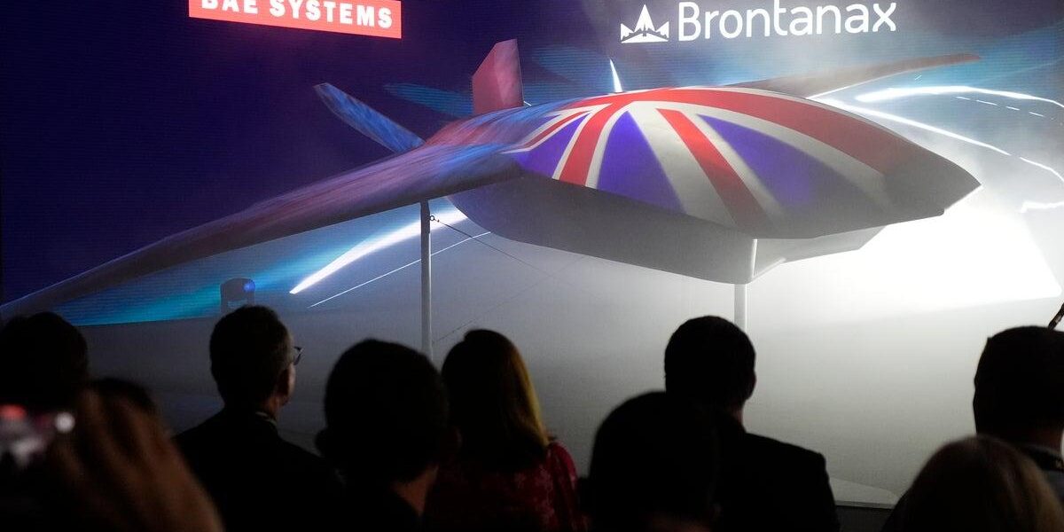 Wes Streeting Announces Deployment of ‘Loyal Wingman’ Drones by 2027 Wes Streeting Announces Deployment of ‘Loyal Wingman’ Drones by 2027