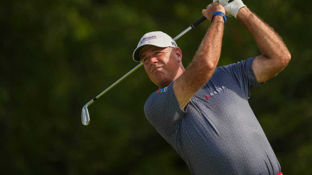 US Senior Open: Cink vs. Harrington in Stormy Climax