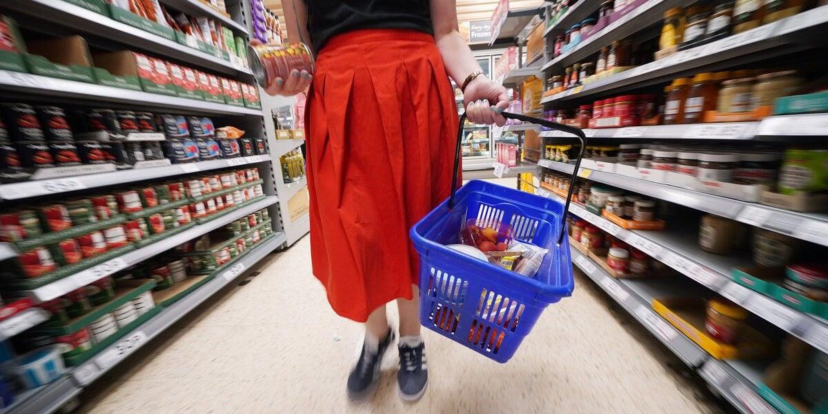 7.4 Million UK Households Struggle to Afford Basic Essentials 7.4 Million UK Households Struggle to Afford Basic Essentials