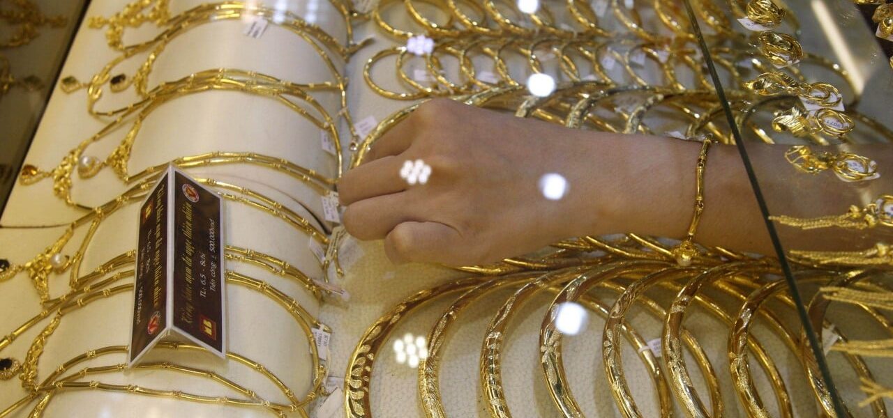Vietnam’s Gemstone Certification Under Scrutiny Amidst Regional Smuggling Allegations Vietnam’s Gemstone Certification Under Scrutiny Amidst Regional Smuggling Allegations