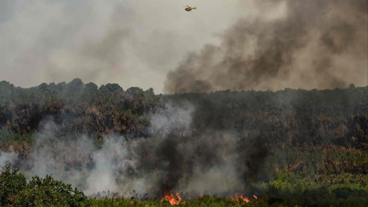 France and Spain Battle Wildfires as New Heatwave Approaches France and Spain Battle Wildfires as New Heatwave Approaches