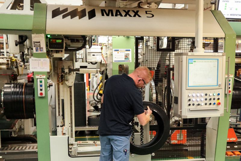 French Manufacturing Surges Amid Eurozone Woes