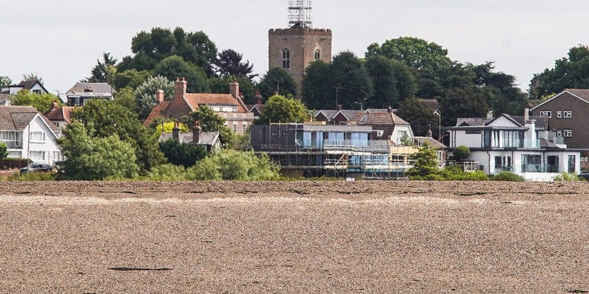 Emergency Services Respond to Tragic Incident Off Essex Coast Emergency Services Respond to Tragic Incident Off Essex Coast