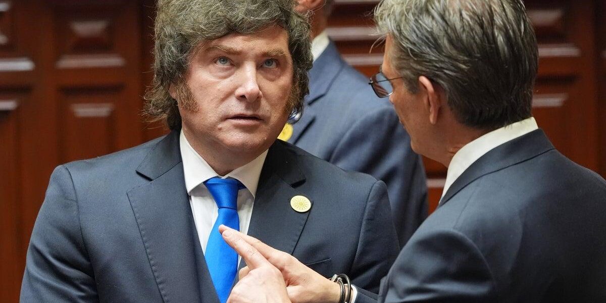 Milei’s Decree: Argentina Empowered to Deport Foreigners for Hate Speech Milei’s Decree: Argentina Empowered to Deport Foreigners for Hate Speech