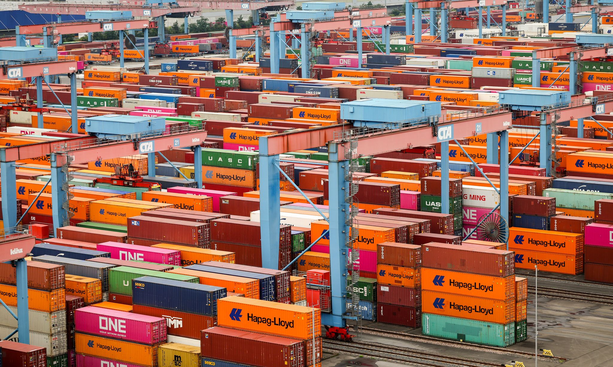 German Manufacturing’s Quiet Surge: Europe’s Economic Engine Offers Fleeting Respite Amidst Global Jitters German Manufacturing’s Quiet Surge: Europe’s Economic Engine Offers Fleeting Respite Amidst Global Jitters