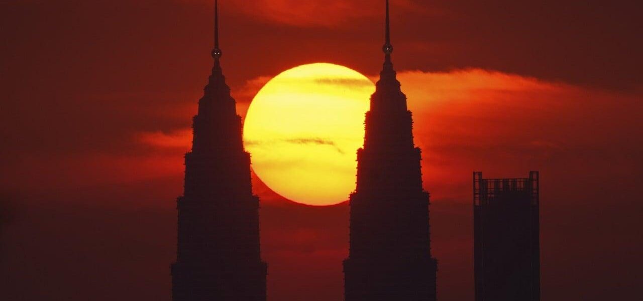 Malaysia Prepares for Record-Breaking Heat Amid Strengthening El Nino Malaysia Prepares for Record-Breaking Heat Amid Strengthening El Nino