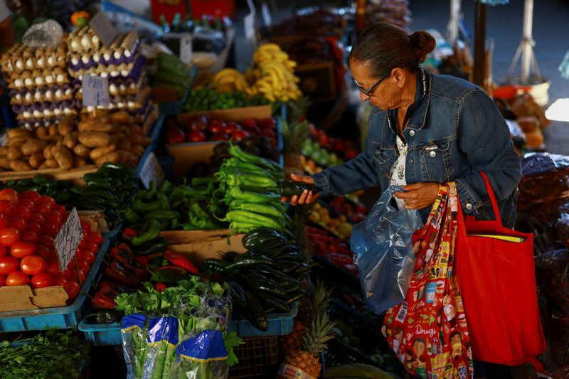 Mexico’s Economic Confidence Game: When National Pride Meets Global Forecasts Mexico’s Economic Confidence Game: When National Pride Meets Global Forecasts