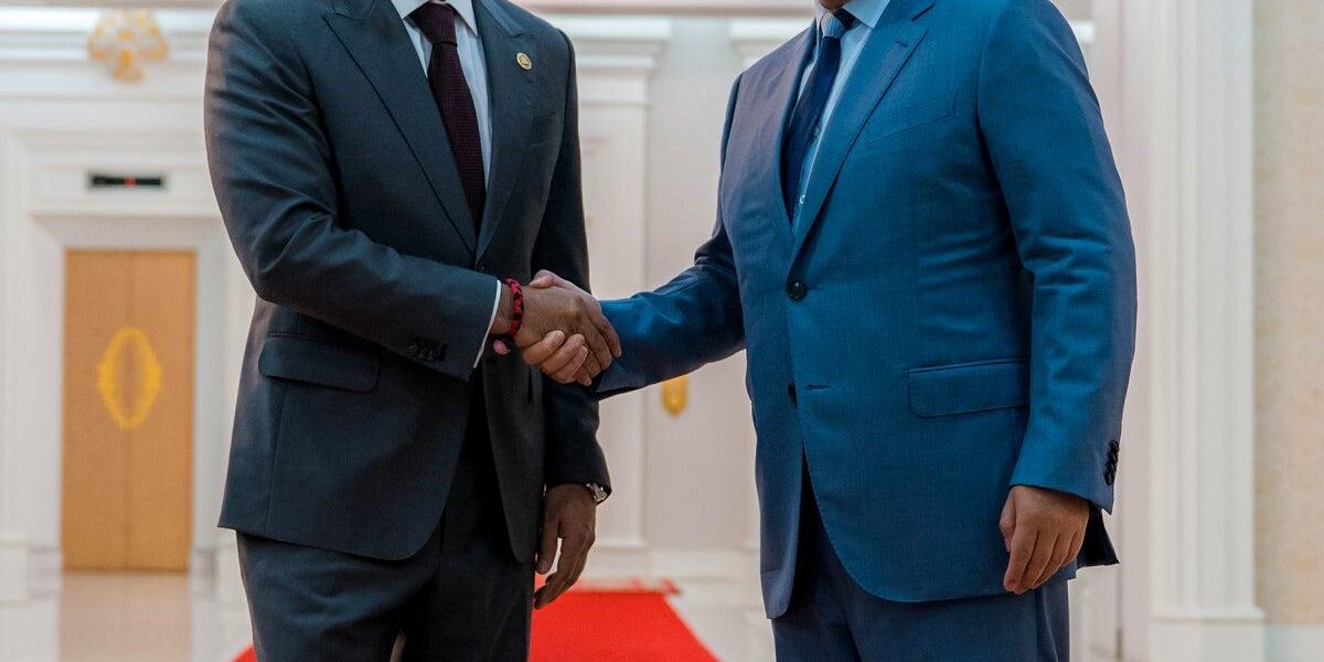 FBI Director Meets Cambodian PM to Enhance Security Cooperation Against Online Scams FBI Director Meets Cambodian PM to Enhance Security Cooperation Against Online Scams