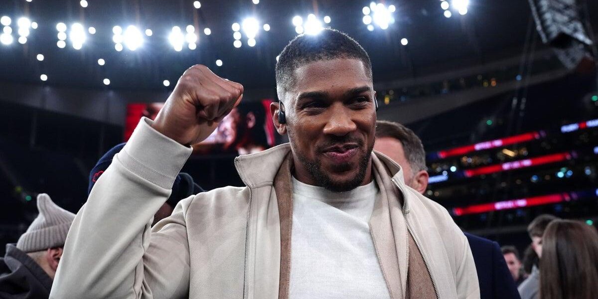 Anthony Joshua Triumphs Over Kristian Prenga in Dramatic Boxing Return Anthony Joshua Triumphs Over Kristian Prenga in Dramatic Boxing Return