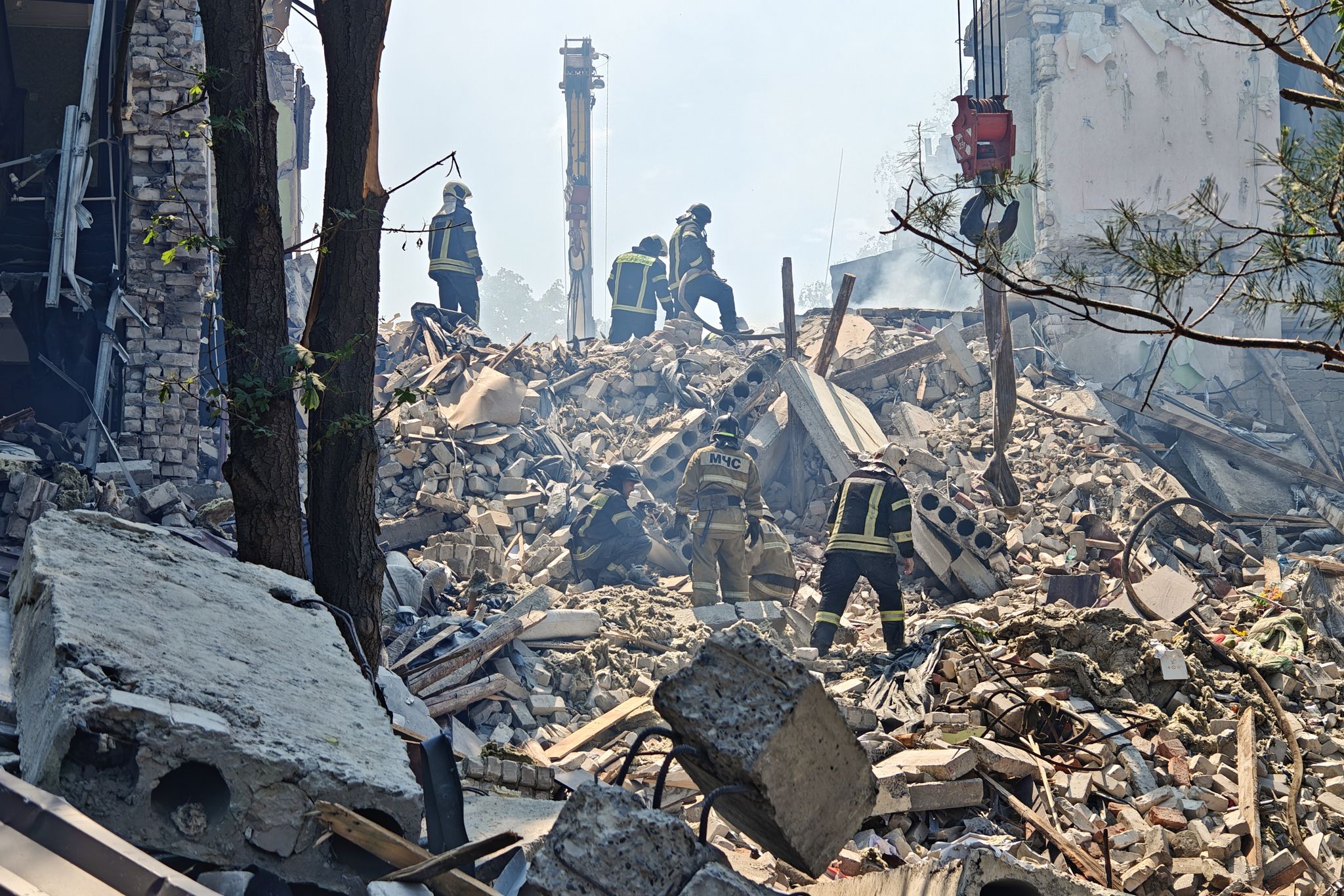 Shadows and Shells: Disputed Claims as Casualties Mount in Occupied Ukraine