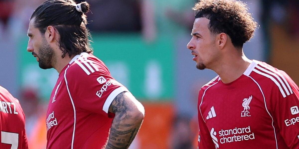 Liverpool Midfielders Jones and Szoboszlai Involved in On-Field Dispute Liverpool Midfielders Jones and Szoboszlai Involved in On-Field Dispute