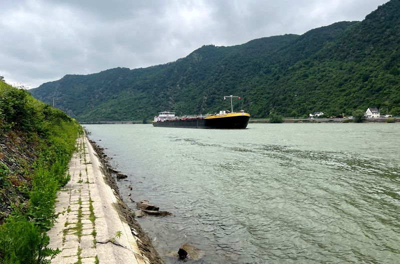 Rhine’s Fleeting Reprieve: Rain Offers Breath, But Economic Currents Still Turbulent Rhine’s Fleeting Reprieve: Rain Offers Breath, But Economic Currents Still Turbulent