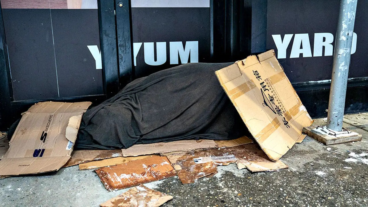 City’s Unheralded Exodus: Brooklyn’s Quiescent Corners Brace for ‘Single Homeless Men’ City’s Unheralded Exodus: Brooklyn’s Quiescent Corners Brace for ‘Single Homeless Men’