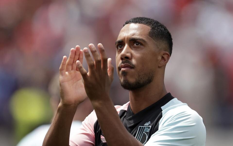 Old Trafford’s Quiet Coup: Tielemans Landing Signals Shifting Sands in Football’s Mercantile War Old Trafford’s Quiet Coup: Tielemans Landing Signals Shifting Sands in Football’s Mercantile War