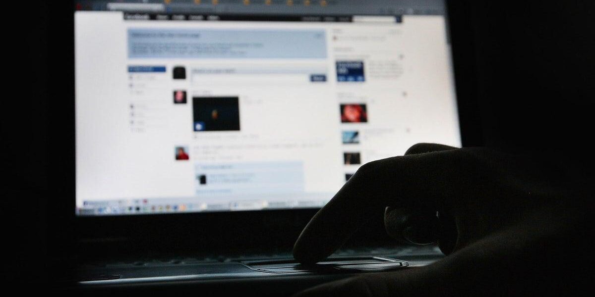 Experts Warn: Four Essential Questions Parents Must Ask Before Sharing Children’s Photos Online Experts Warn: Four Essential Questions Parents Must Ask Before Sharing Children’s Photos Online