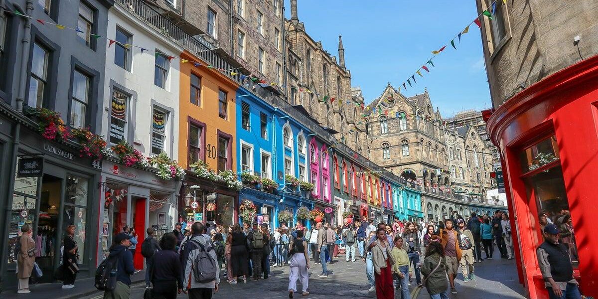 Study Reveals Affordable UK Postcodes with 28% Lower Home Prices Study Reveals Affordable UK Postcodes with 28% Lower Home Prices