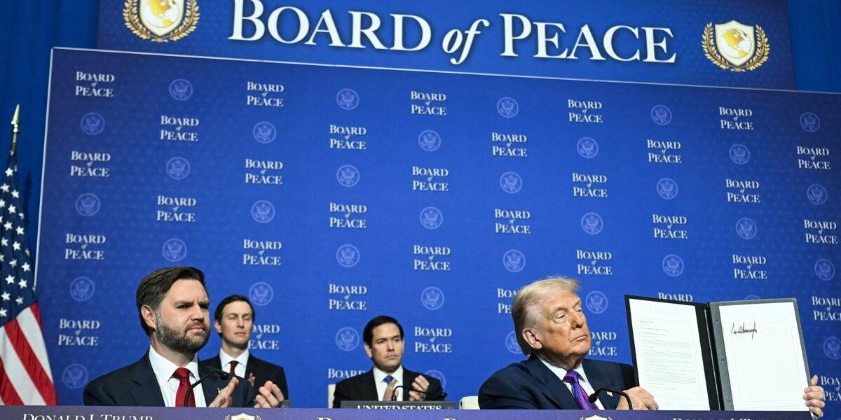 Trump’s Gaza Peace Plan: Disarmament and Withdrawal Questions Unresolved Trump’s Gaza Peace Plan: Disarmament and Withdrawal Questions Unresolved