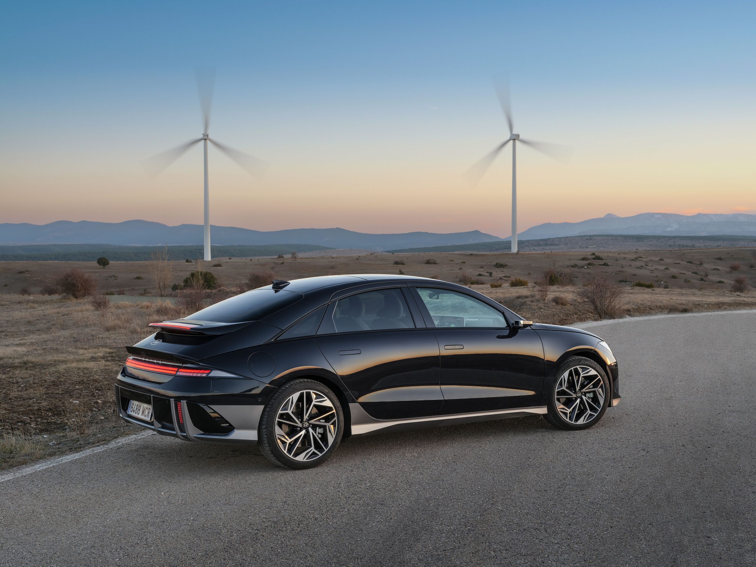 America’s EV Bust: Automakers’ Green Dreams Hit a Bumpy Road America’s EV Bust: Automakers’ Green Dreams Hit a Bumpy Road