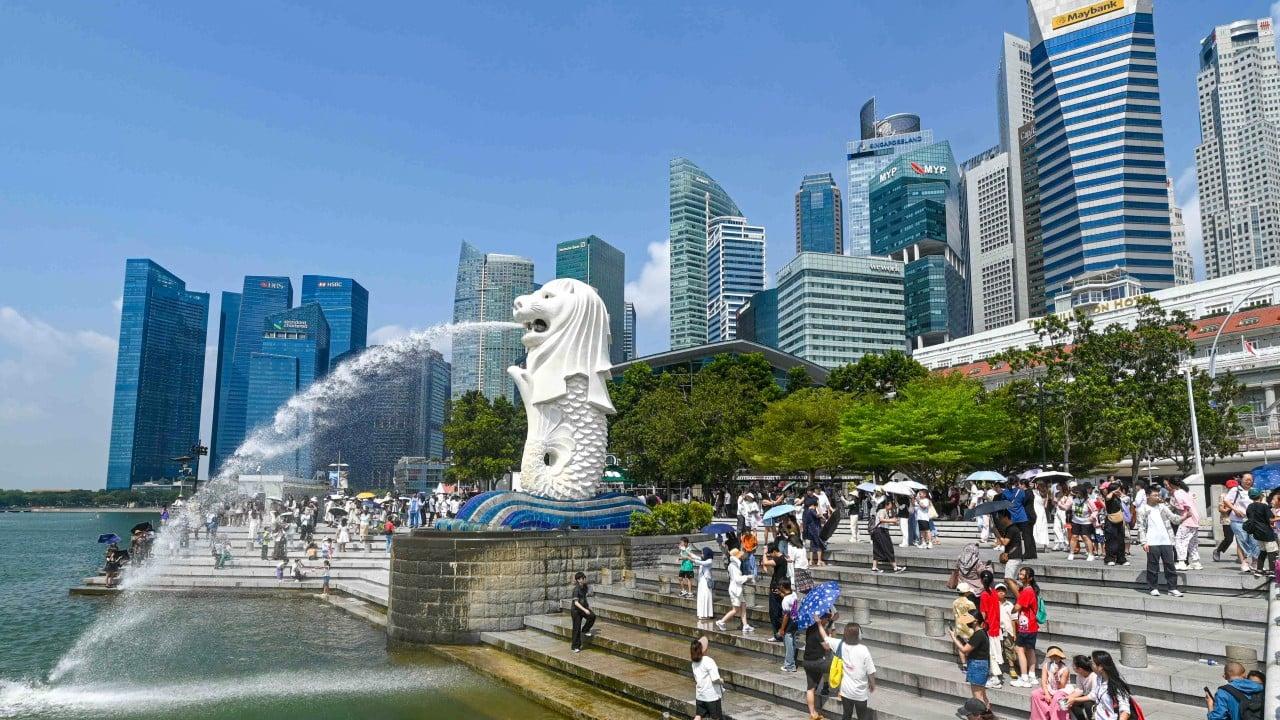 Singapore Tightens Monetary Policy Amid Global Energy Volatility Singapore Tightens Monetary Policy Amid Global Energy Volatility