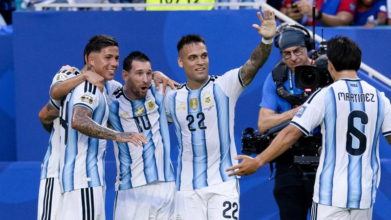 Messi’s Argentina Survives Miami Scare Messi’s Argentina Survives Miami Scare