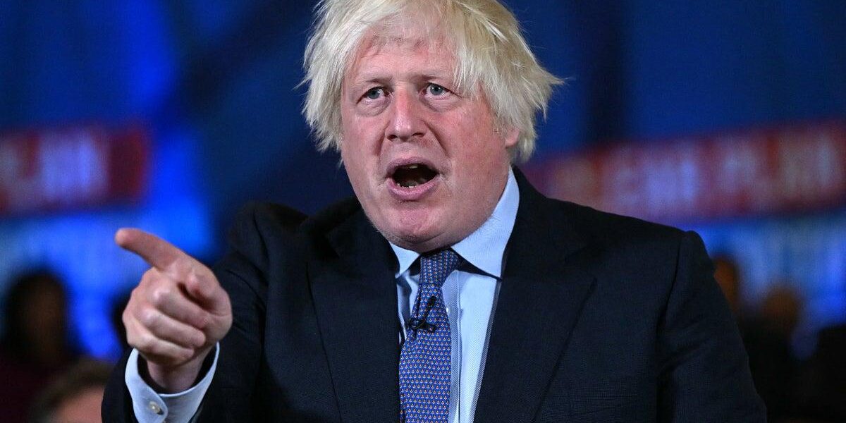 Boris Johnson Accuses Ed Miliband of Aiding Putin’s Ukraine Invasion Boris Johnson Accuses Ed Miliband of Aiding Putin’s Ukraine Invasion