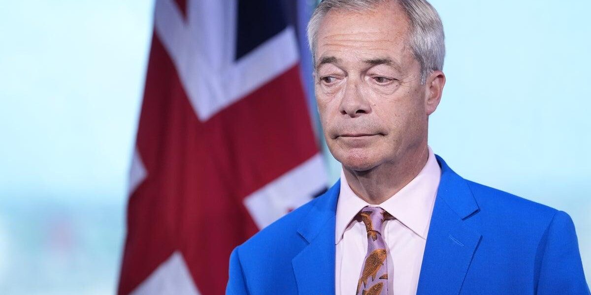Nigel Farage’s Approval Plummets: Reform Party Faces Crisis Nigel Farage’s Approval Plummets: Reform Party Faces Crisis