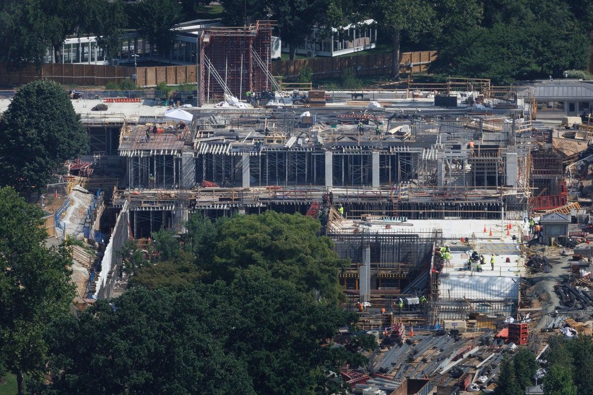 White House 0M Ballroom Construction Proceeds Amid Legal Challenge White House 0M Ballroom Construction Proceeds Amid Legal Challenge