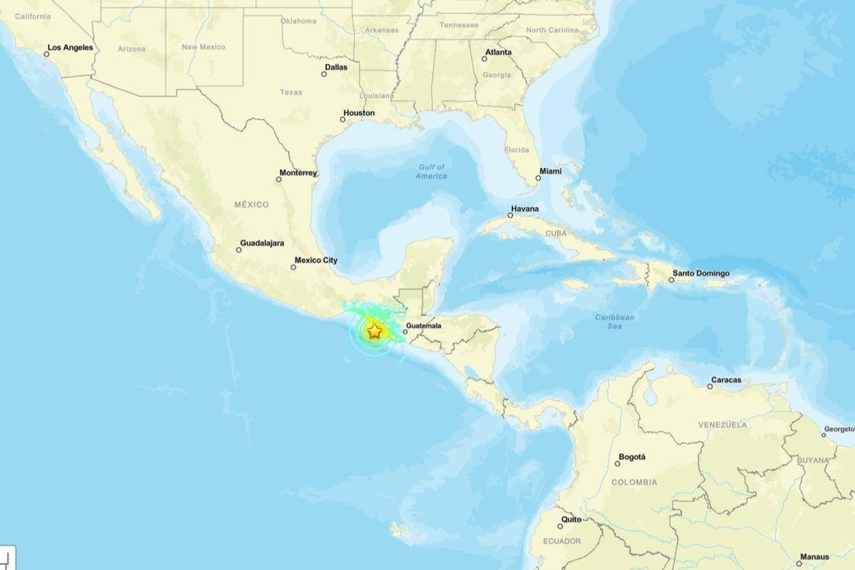 Tsunami Threat Lifted After 7.3 Magnitude Earthquake Strikes Mexican Coast Tsunami Threat Lifted After 7.3 Magnitude Earthquake Strikes Mexican Coast