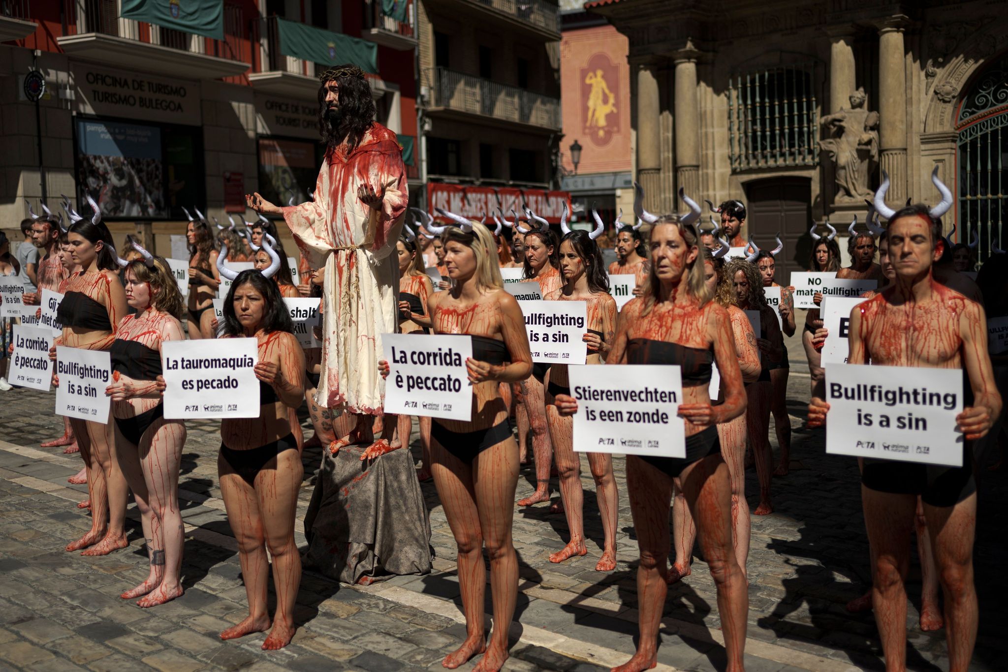 Pamplona’s Bloody Spectacle Defies Modern Sensibilities Amid Roaring Controversy Pamplona’s Bloody Spectacle Defies Modern Sensibilities Amid Roaring Controversy