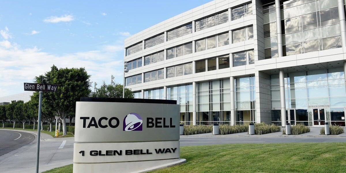 Taco Bell Faces Crisis as Cyclosporiasis Outbreak Linked to Contaminated Lettuce Taco Bell Faces Crisis as Cyclosporiasis Outbreak Linked to Contaminated Lettuce