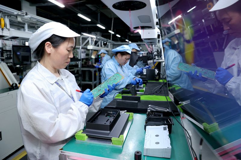 Beijing’s Bill Shock: China’s Industrial Fire Ignites Global Price Alarms Beijing’s Bill Shock: China’s Industrial Fire Ignites Global Price Alarms