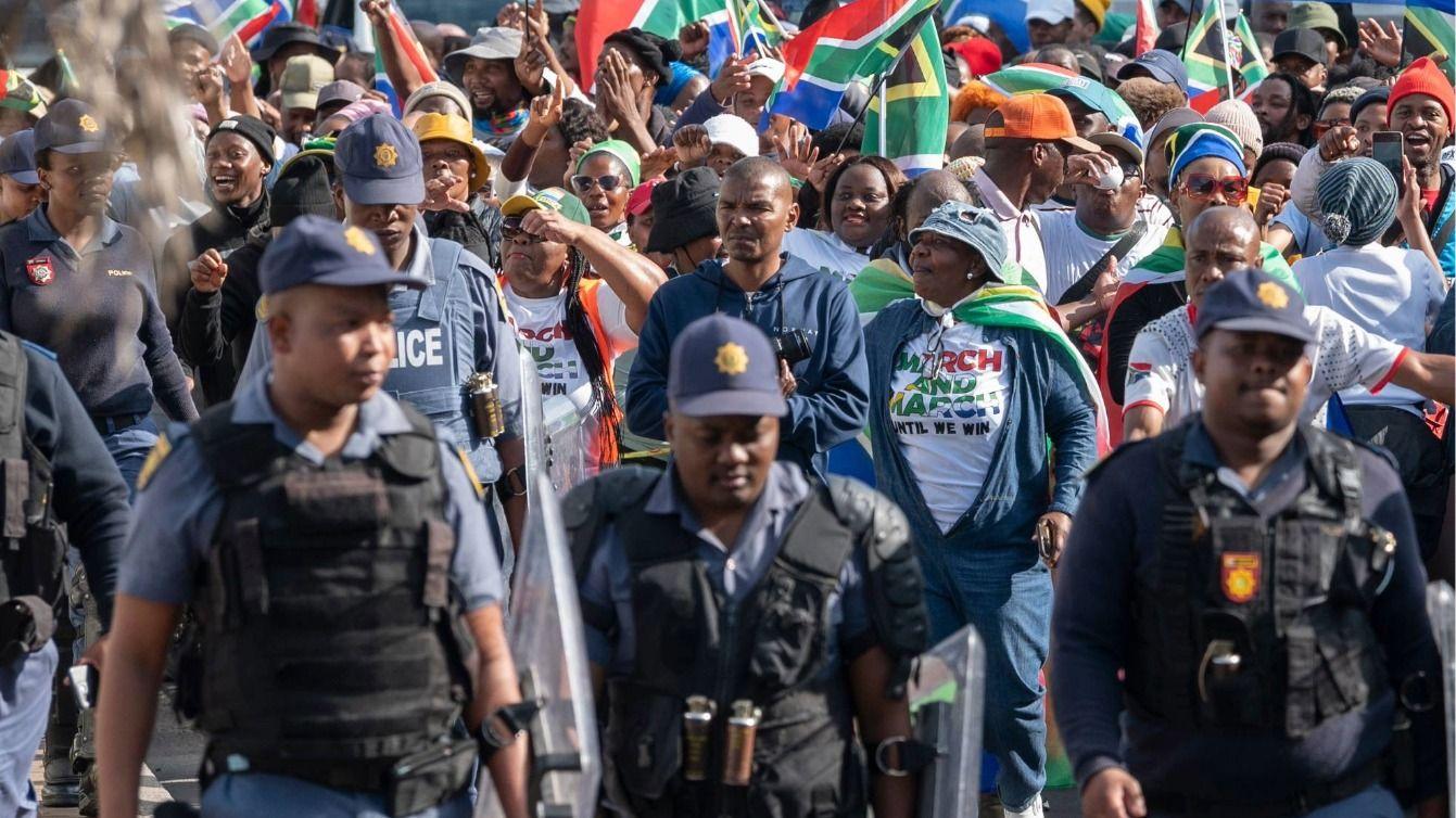 Shadow of a Bullet: South Africa’s Anti-Migrant Fury Explodes Into Murder Investigation Shadow of a Bullet: South Africa’s Anti-Migrant Fury Explodes Into Murder Investigation