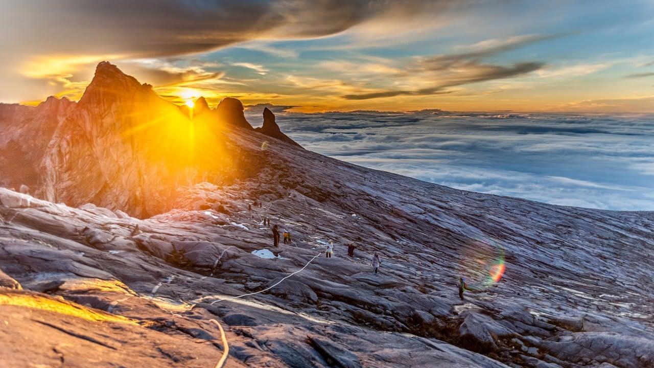 Malaysia Implements Strict Measures to Combat Social Media-Driven Hiking Risks Malaysia Implements Strict Measures to Combat Social Media-Driven Hiking Risks