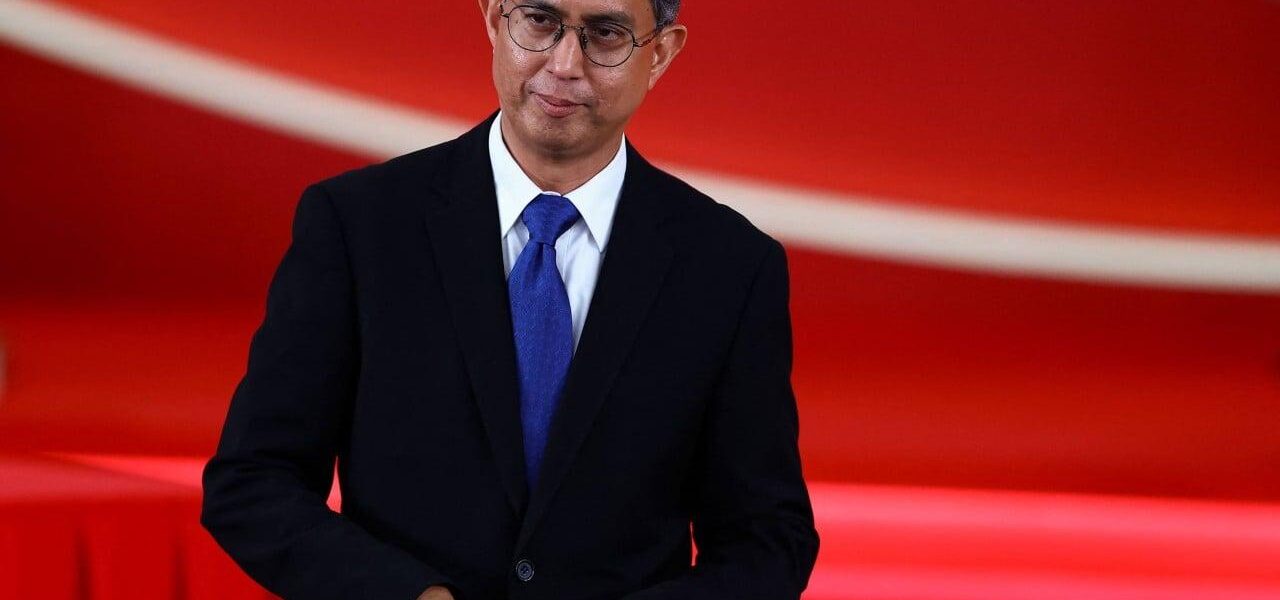 Singapore PM Addresses Shock Over Minister’s Inappropriate Messages Scandal Singapore PM Addresses Shock Over Minister’s Inappropriate Messages Scandal