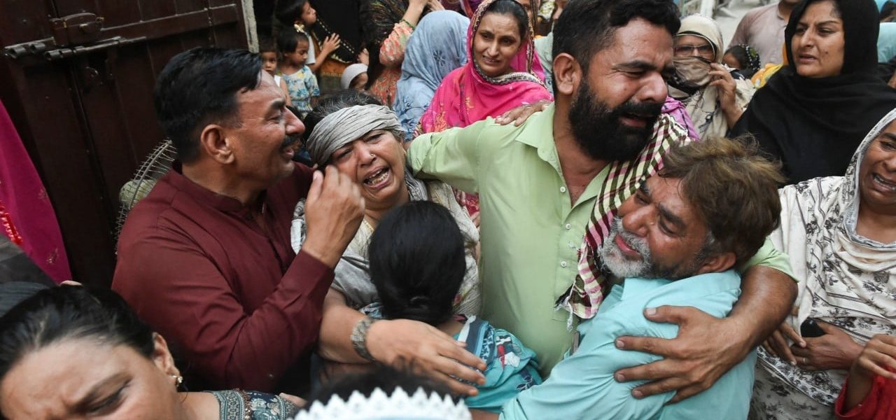 Lahore’s Heartbreak: 14 Children Killed in Tutoring Center Roof Collapse Lahore’s Heartbreak: 14 Children Killed in Tutoring Center Roof Collapse