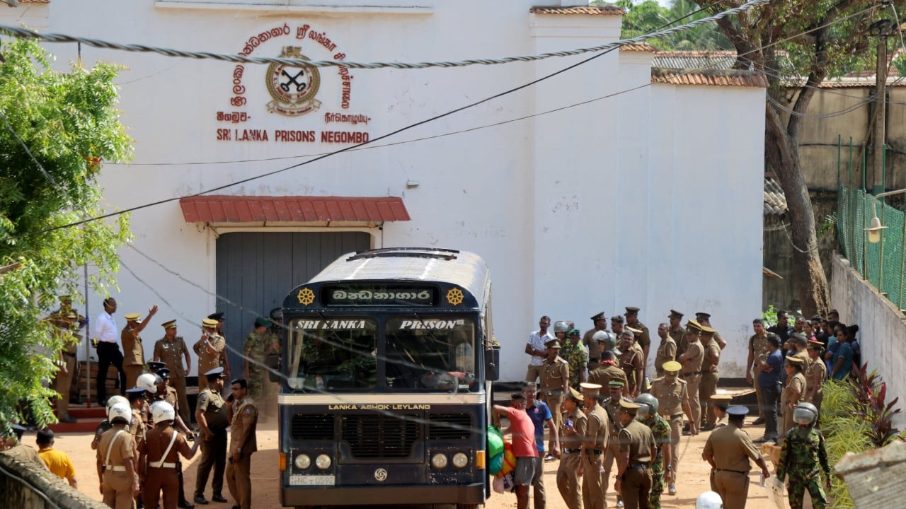 Sri Lanka’s Inferno: Overcrowded Cells Erupt in Deadly Furore, Echoing Regional Despair Sri Lanka’s Inferno: Overcrowded Cells Erupt in Deadly Furore, Echoing Regional Despair