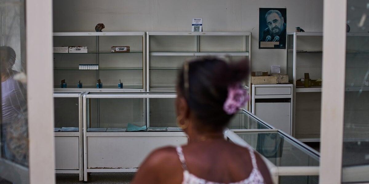 Cuba Eases Private Sector Restrictions Amid Humanitarian Crisis