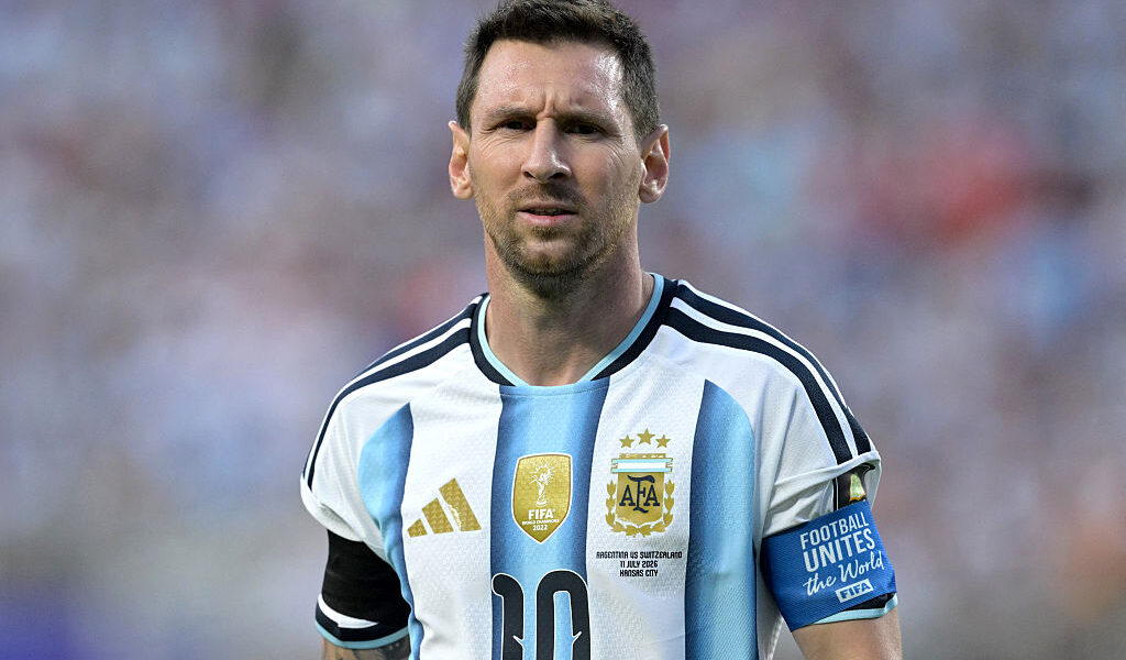 Joe Cole’s Messi Gambit: High Stakes, Brash Talk, and the Game’s Global Echoes Joe Cole’s Messi Gambit: High Stakes, Brash Talk, and the Game’s Global Echoes