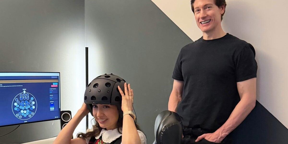 Biohacker Bryan Johnson Unveils Girlfriend’s Comprehensive Menstrual Cycle Data Set Biohacker Bryan Johnson Unveils Girlfriend’s Comprehensive Menstrual Cycle Data Set