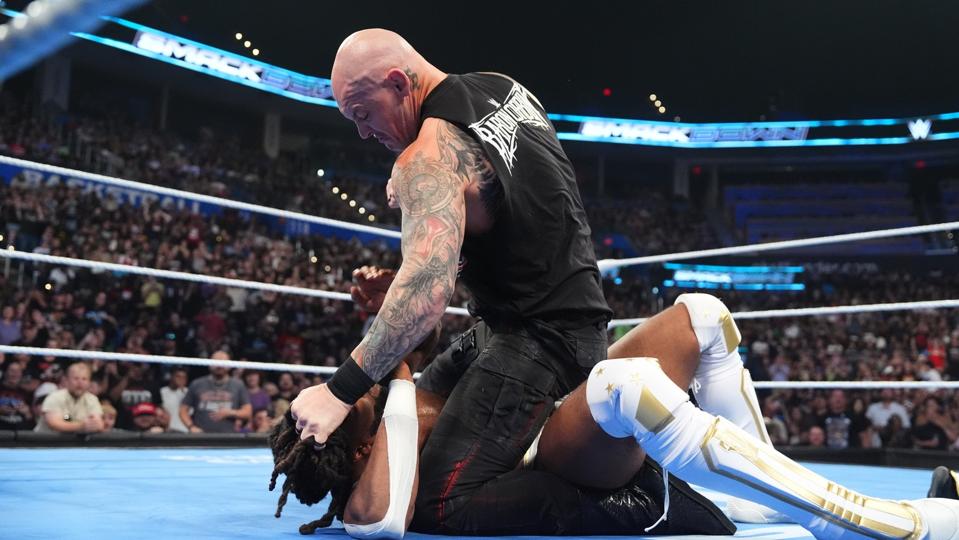 The Brutal Hand of Authority: Corbin’s Return Upends SmackDown’s Fragile Hierarchy The Brutal Hand of Authority: Corbin’s Return Upends SmackDown’s Fragile Hierarchy