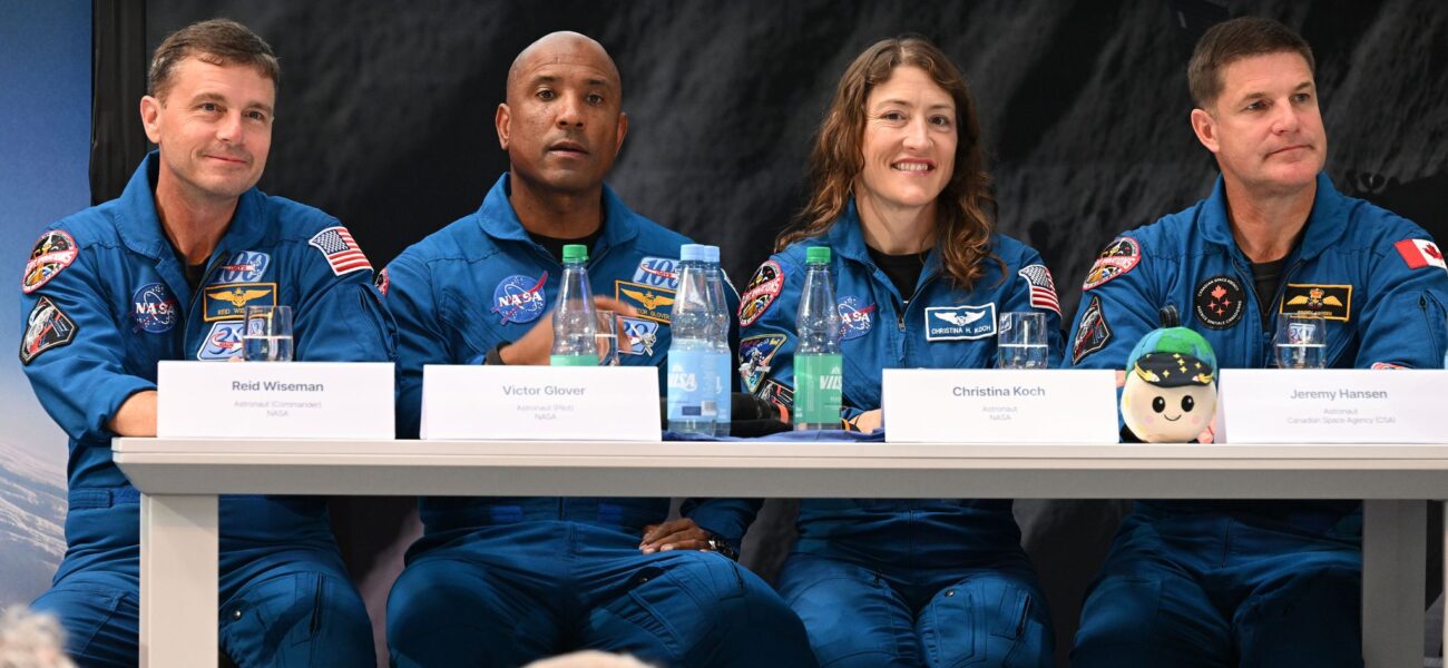Lunar Footprints, European Ghosts: Unpacking Artemis’s Quiet Global Debt Lunar Footprints, European Ghosts: Unpacking Artemis’s Quiet Global Debt